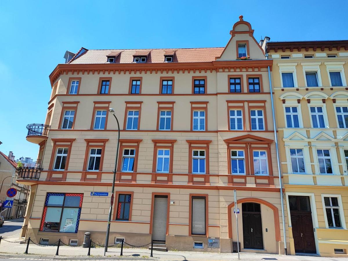 Appartamento Centrum Grand Apartament Świdnica Esterno foto