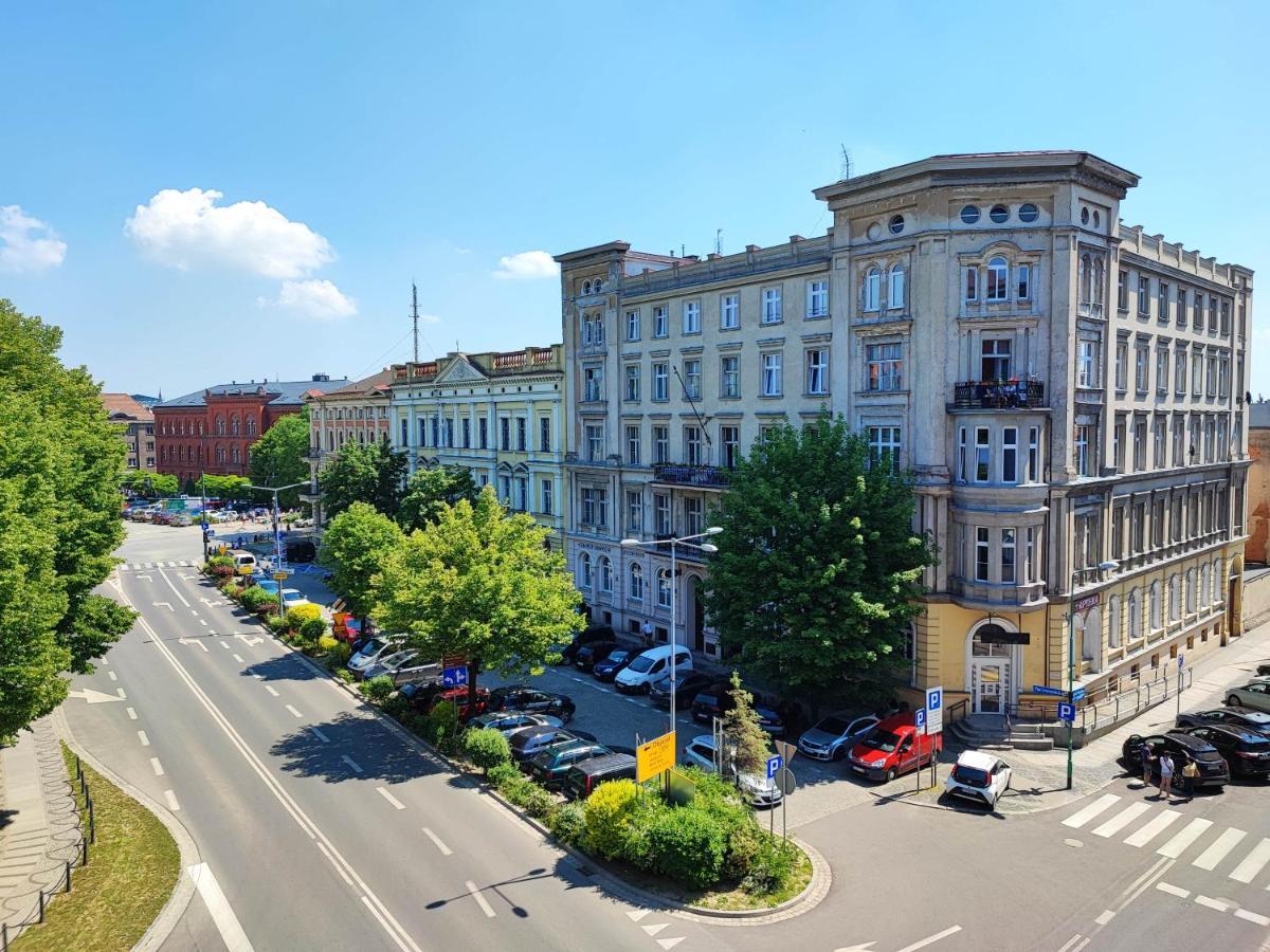 Appartamento Centrum Grand Apartament Świdnica Esterno foto